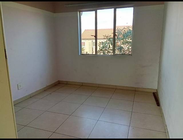 2 BEDROOM APARTMENT FOR SALE IN HALFWAY GARDENS